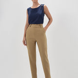 Calça de Alfaiataria Reta Slim Mocha Mousse Giovana