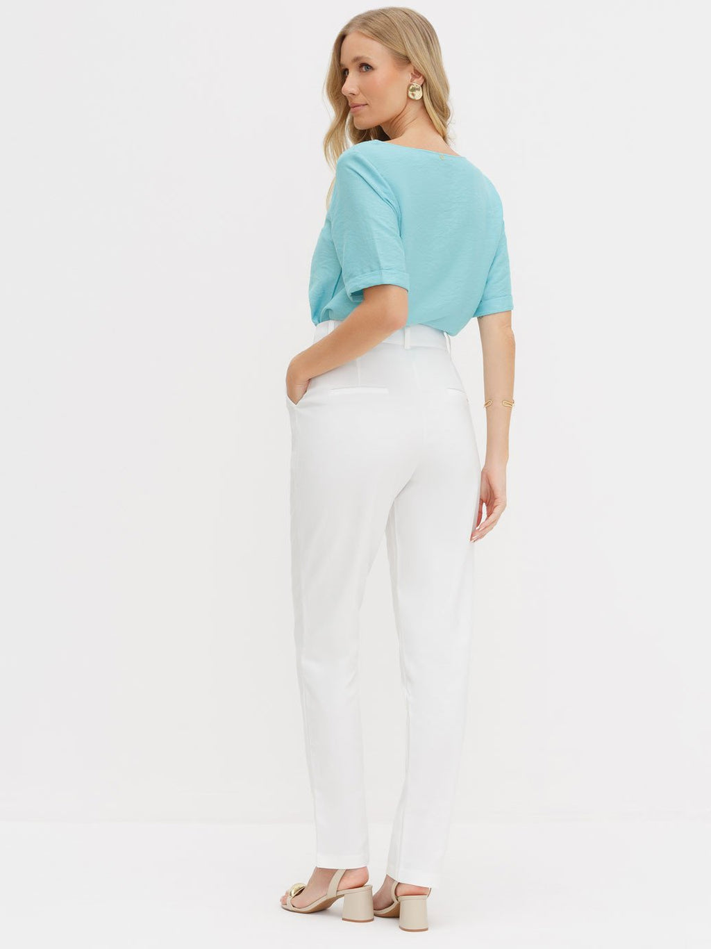 Calça de Alfaiataria Reta Slim Off White Dinalva