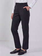 Calça Reta Slim de Alfaiataria Preta Reese