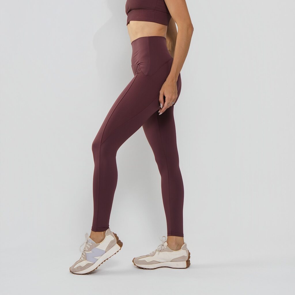 Calça Legging  Premium com Bolso e Recortes Tecido Texturizado Lilás LG2390