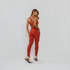 Calça Legging Premium com Bolso e Recortes Tecido Texturizado Laranja LG2389