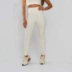 Calça Legging Premium com Bolso e Recortes Tecido Texturizado Off White LG2387