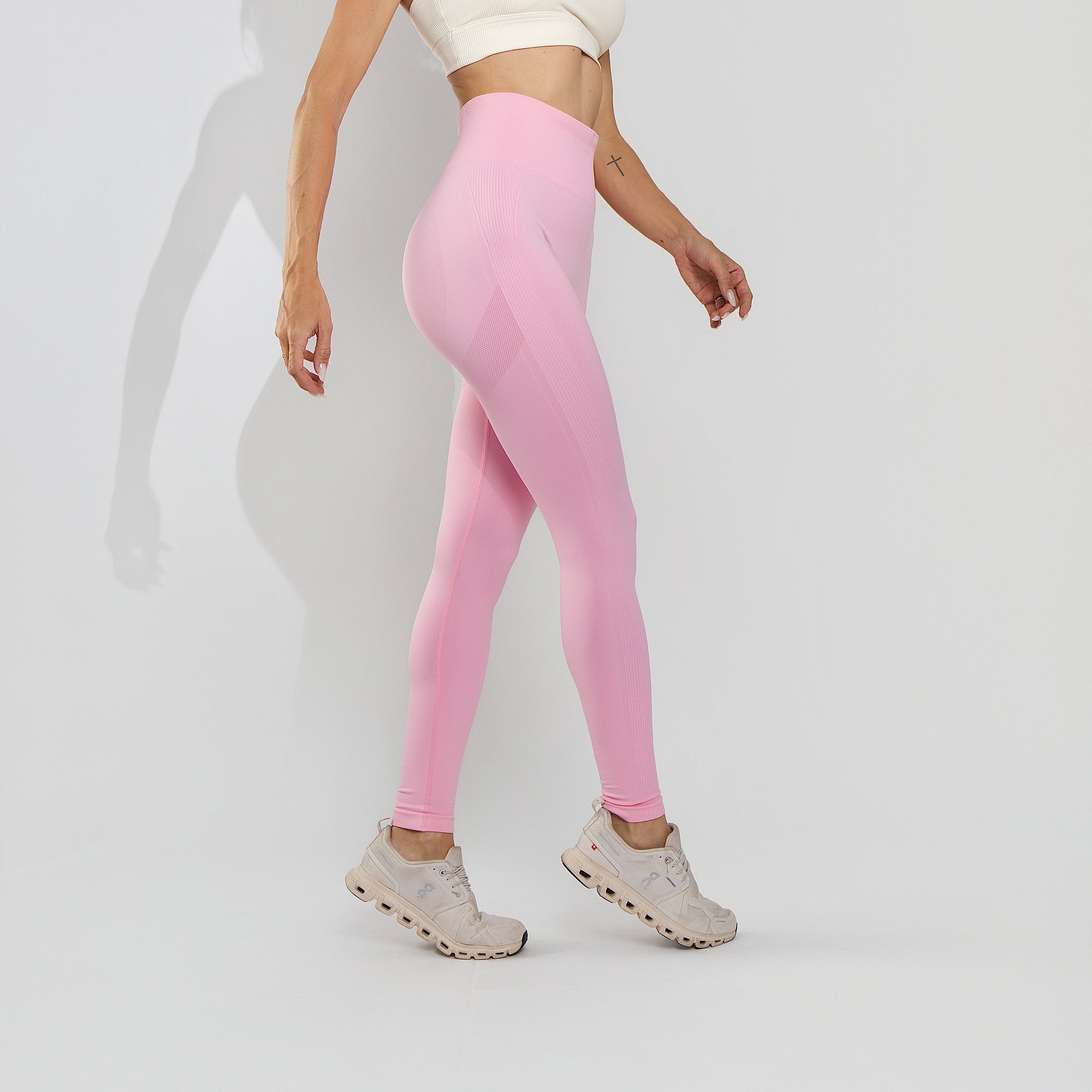 Calça Legging Poliamida Corte Básico Cintura Alta Rosa LG2409