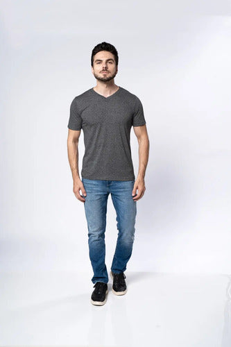 Kit 03 Camisetas Basica Gola V Masculinas Camisa Slim Fit Lisa