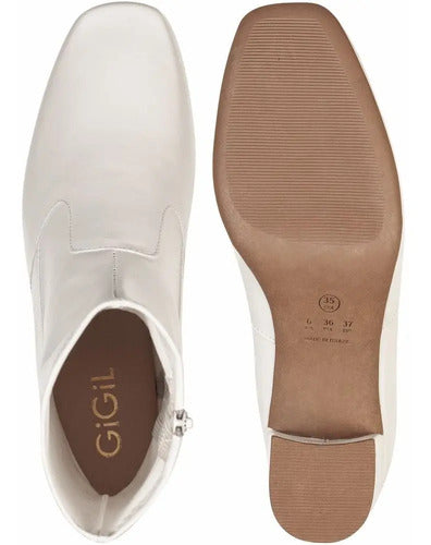 Bota Branca Feminina Stretch Bico Quadrado Salto Grosso