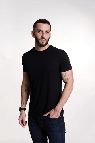 Kit 3 Camisetas Premium Minimalista Anti-amassado Slim Vs