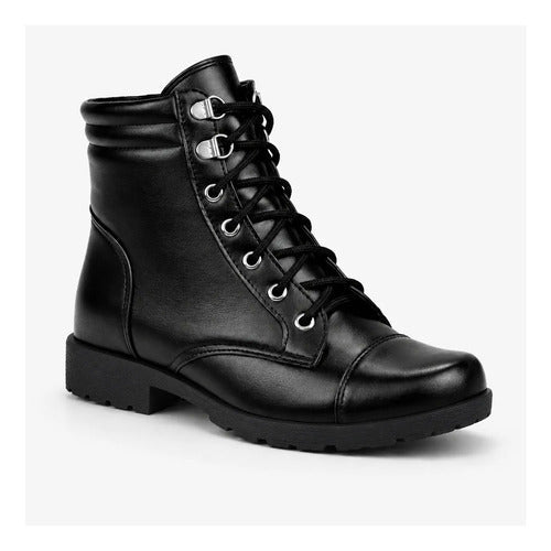Bota Coturno Salto Baixo Aplicação Metal Preto