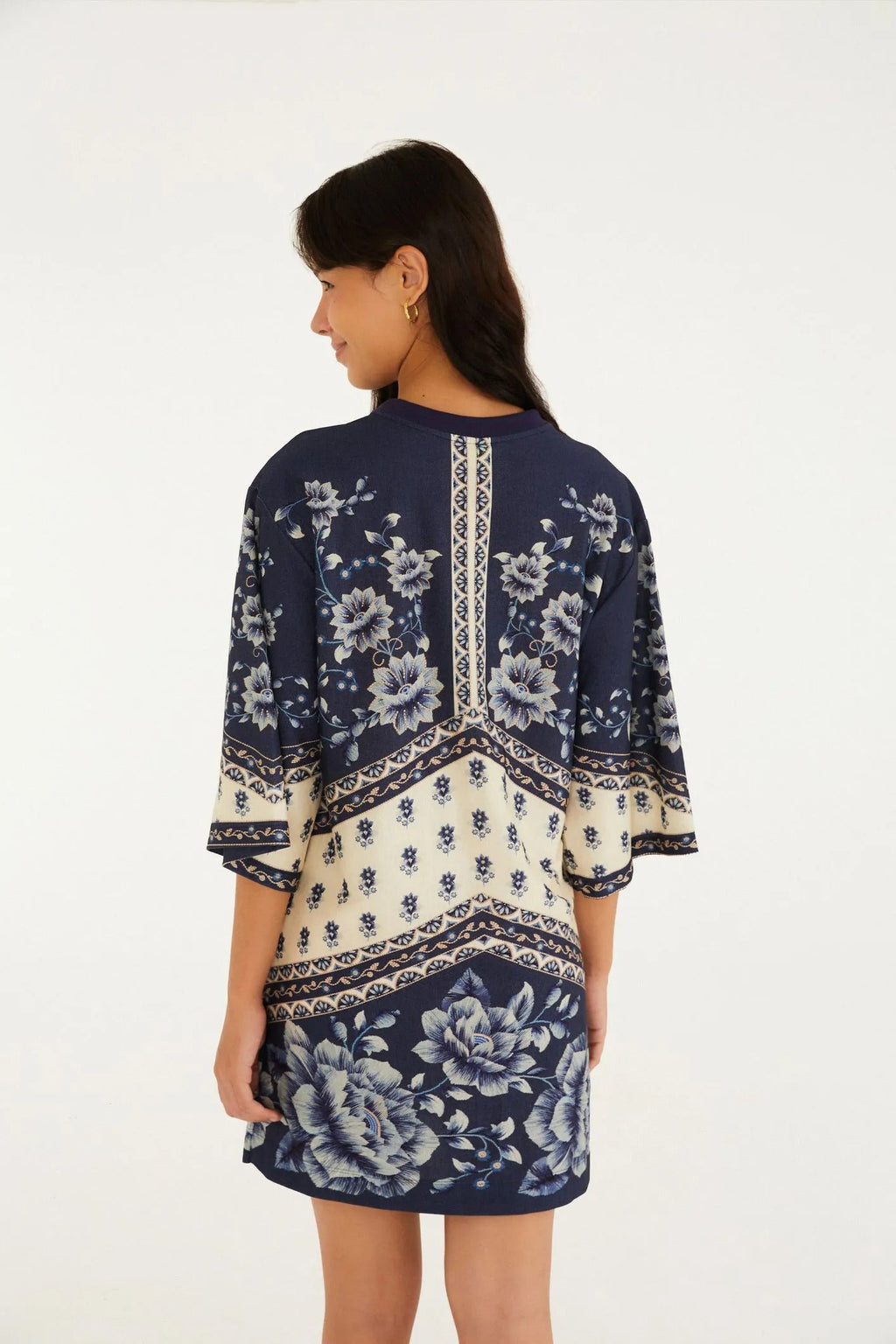 VESTIDO FARM TSHIRT BIG NARA