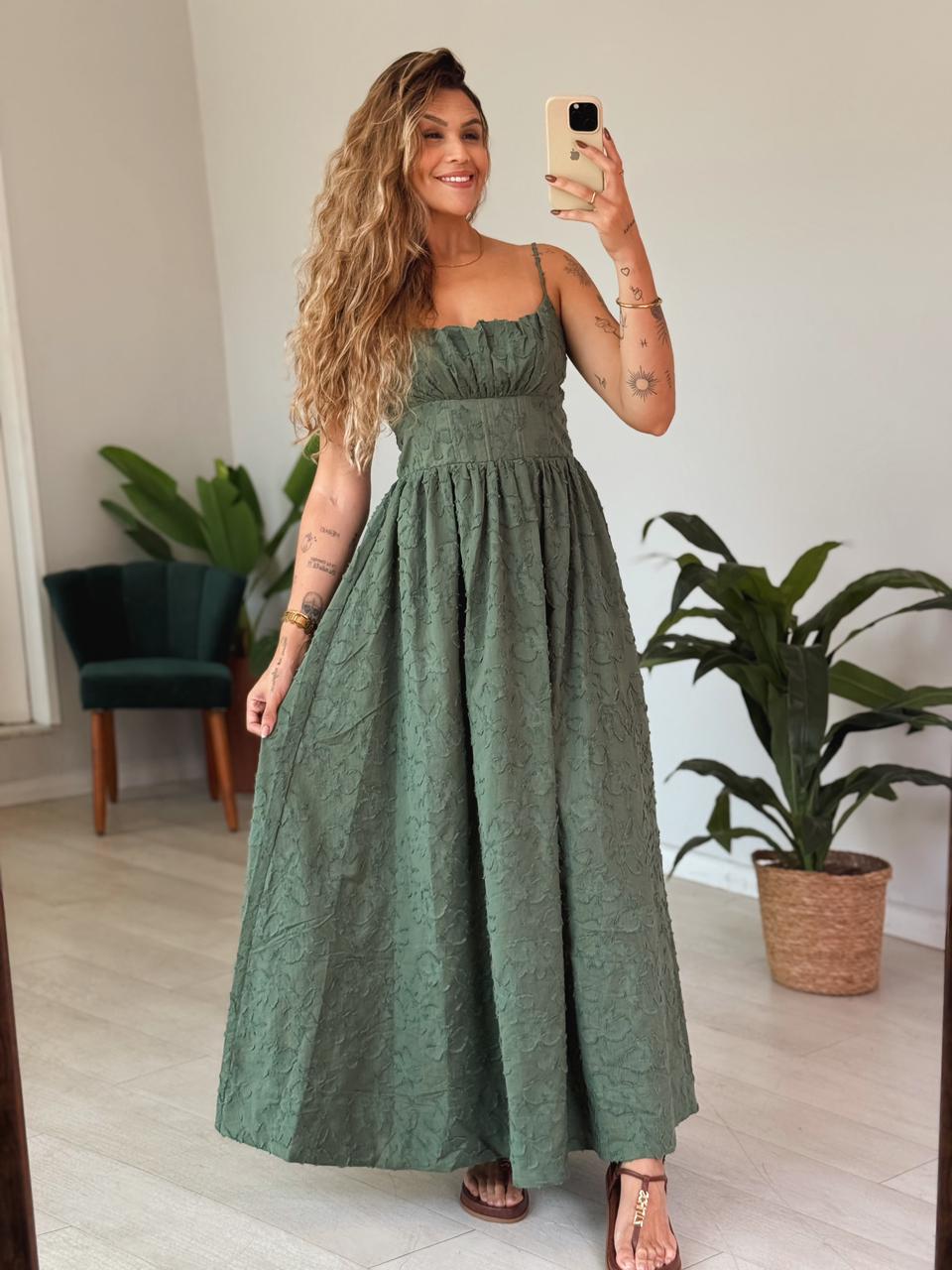 VESTIDO ARTESANAL TEXTURA VERANO