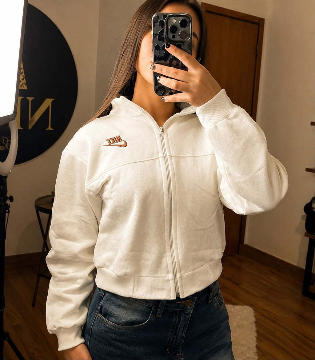 Jaqueta Feminina Nike Cropped Fleece Essential – Zíper Frontal