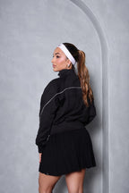Jaqueta Feminina Esportiva Premium com Zíper – Preta
