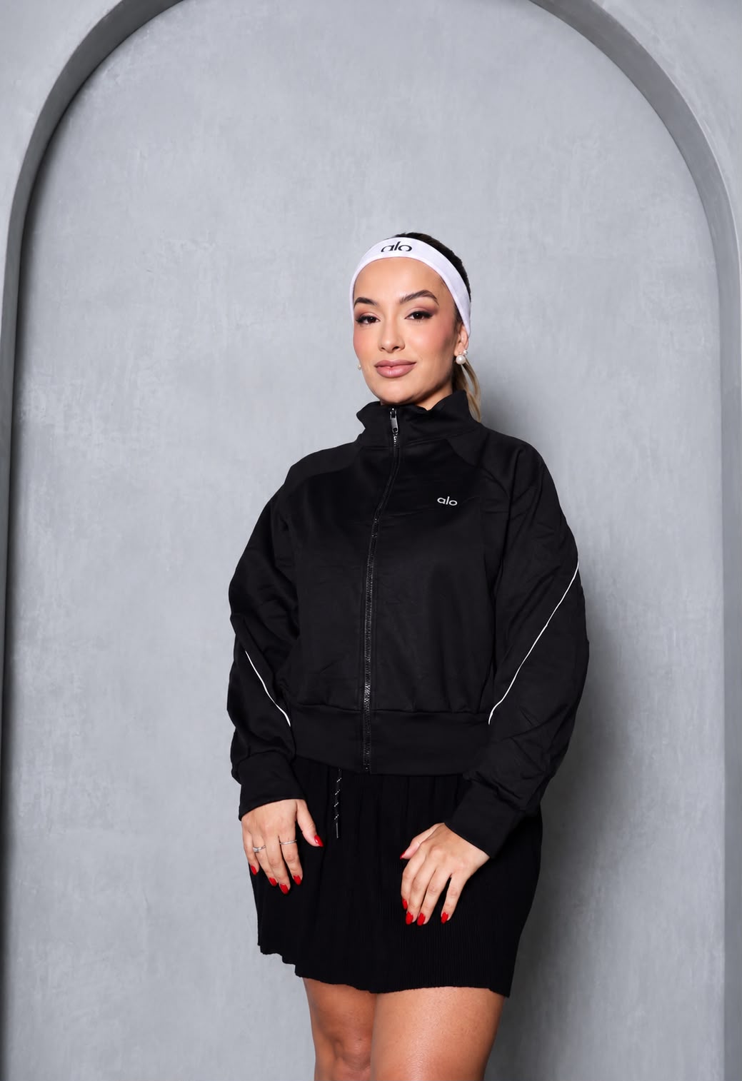 Jaqueta Feminina Esportiva Premium com Zíper – Preta