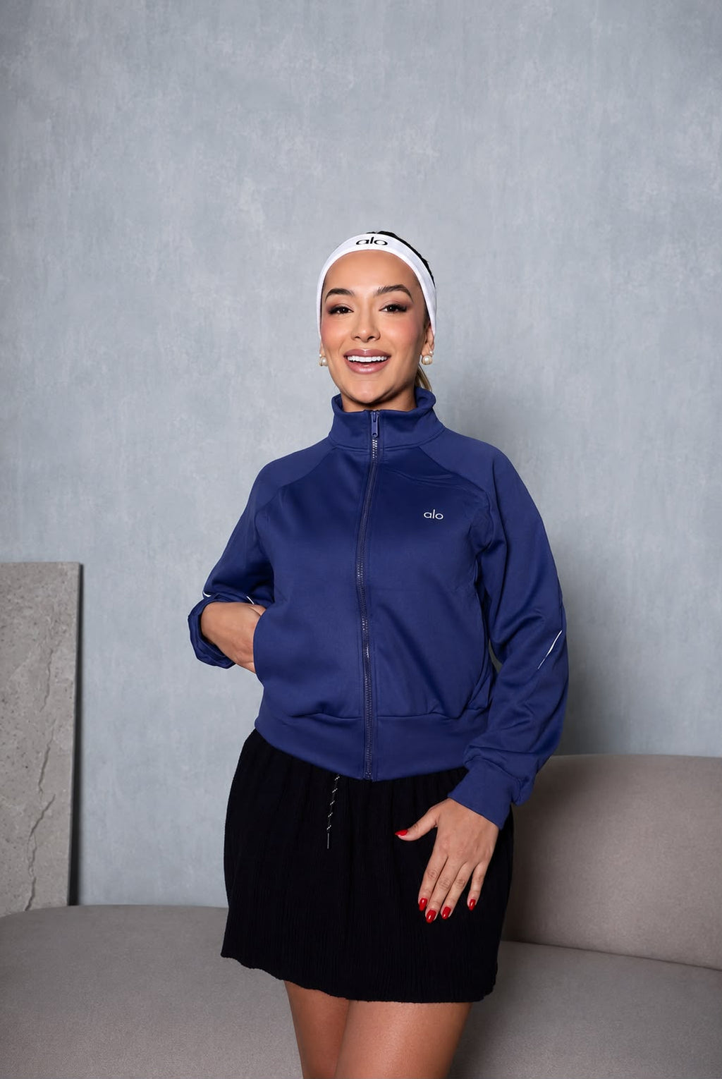 Jaqueta Feminina Esportiva Premium com Zíper – Preta