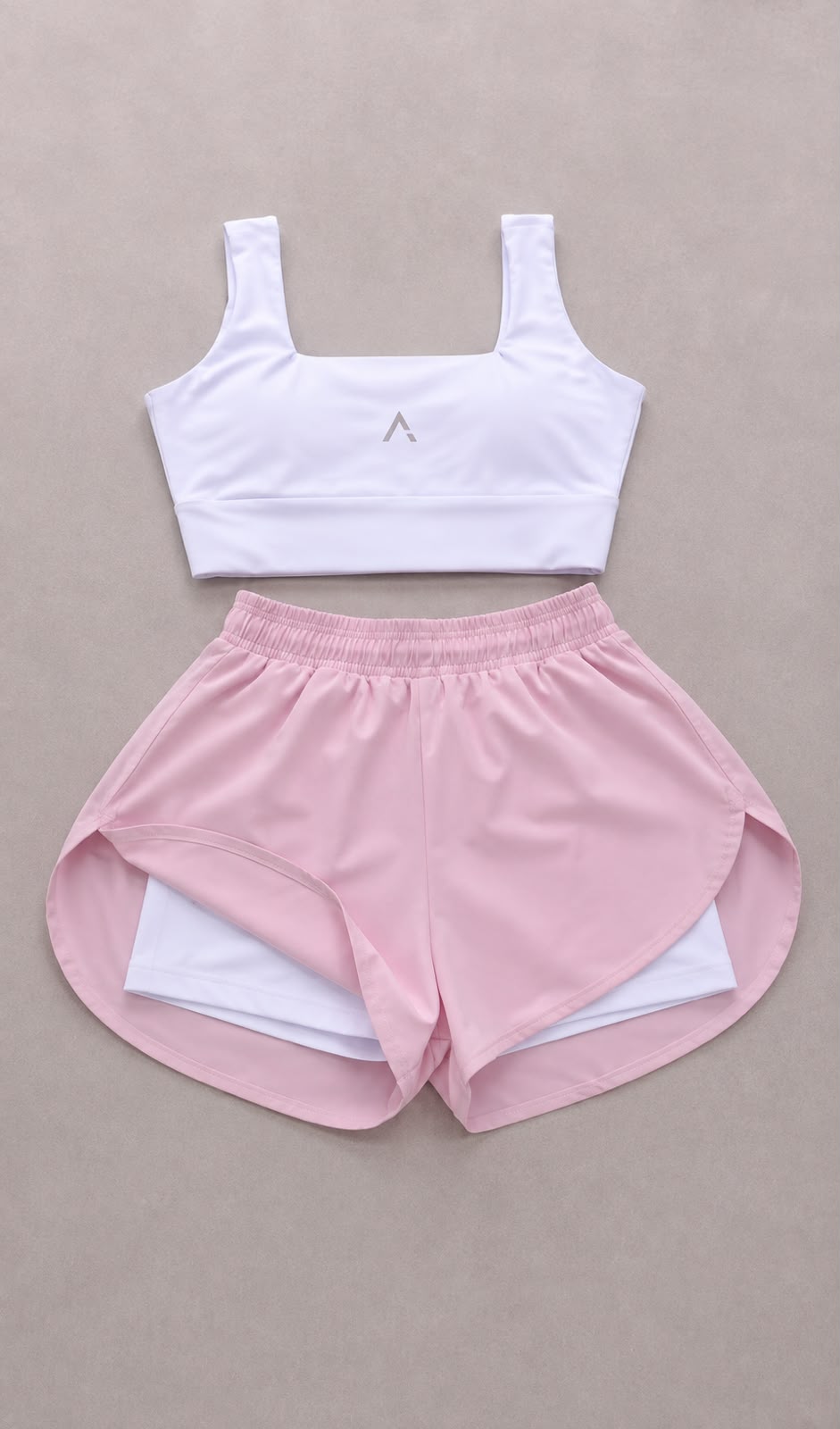 Conjunto Fitness Feminino – Top + Shorts
