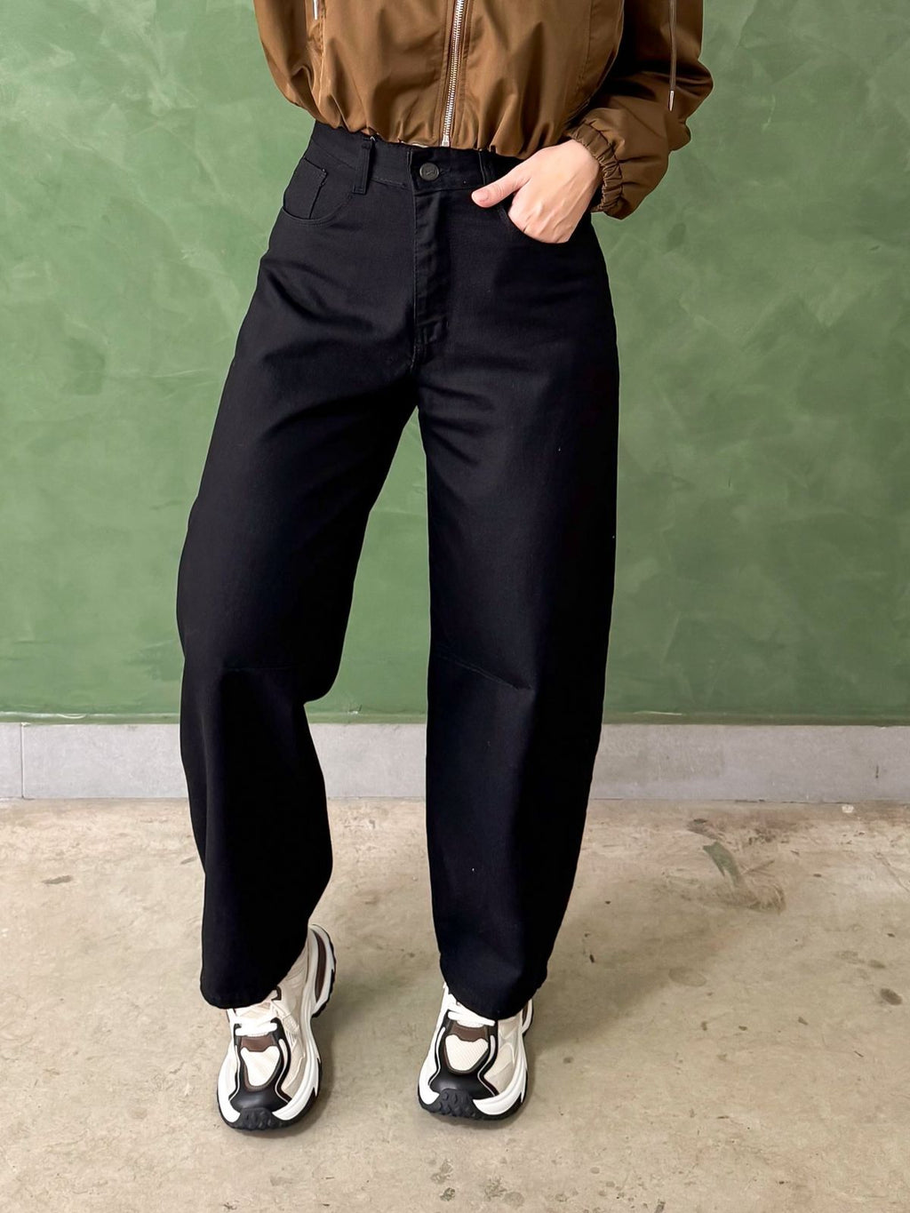CALÇA BALLOON JEANS PRETA