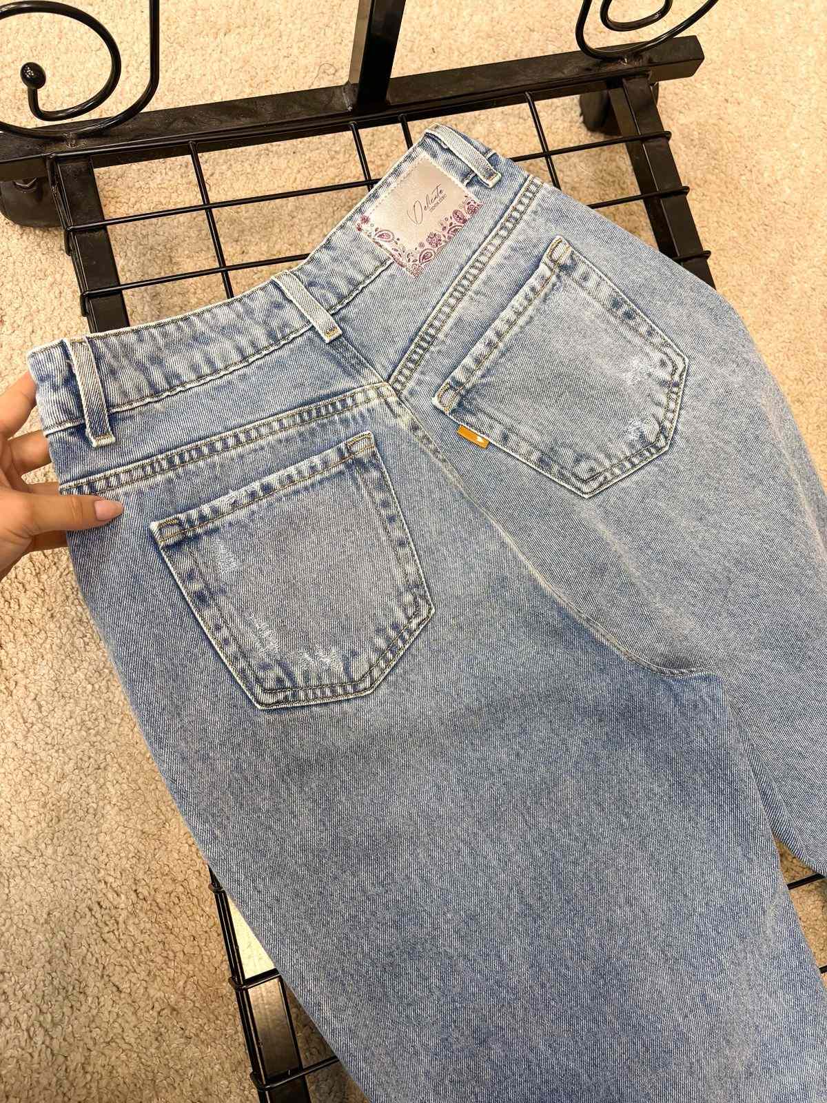 CALÇA JEANS RETA SUZI