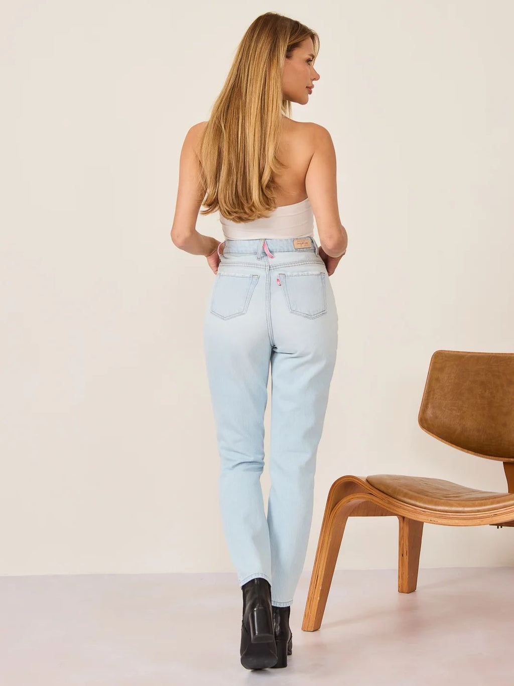 CALÇA MOM JEANS SABRINA