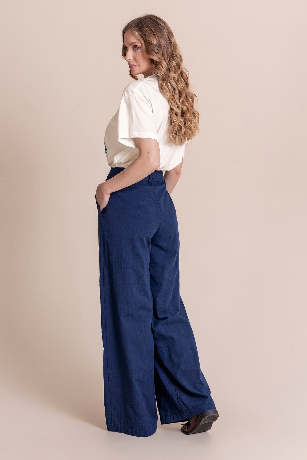 Calça pantalona Angel