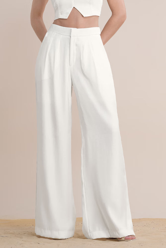 Calça pantalona em alfaiataria com fecho funcional (