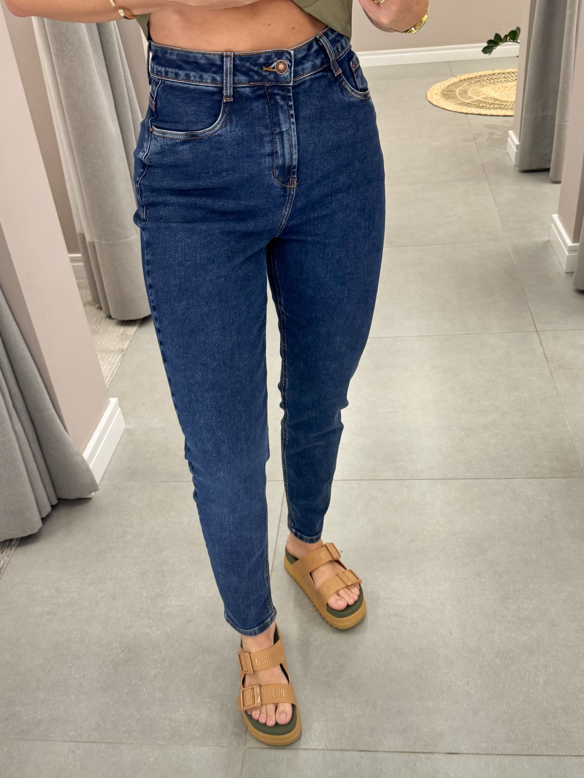 CALÇA JEANS MOM DUDA