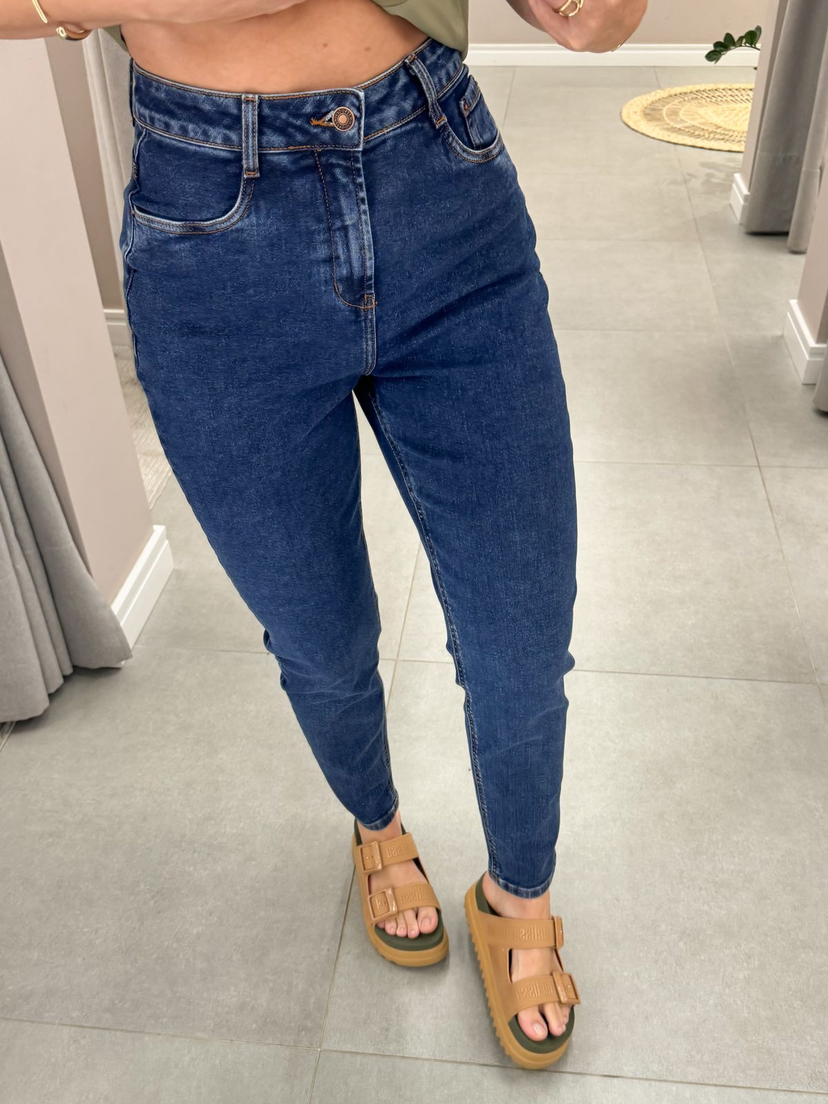 CALÇA JEANS MOM DUDA