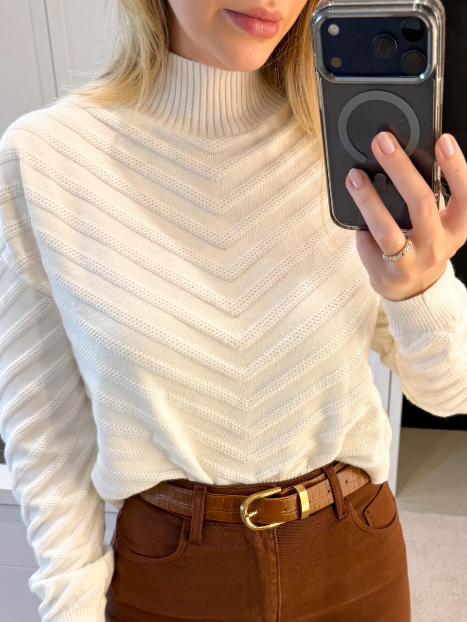 CROPPED TRICÔ MODAL TRABALHADO GABI