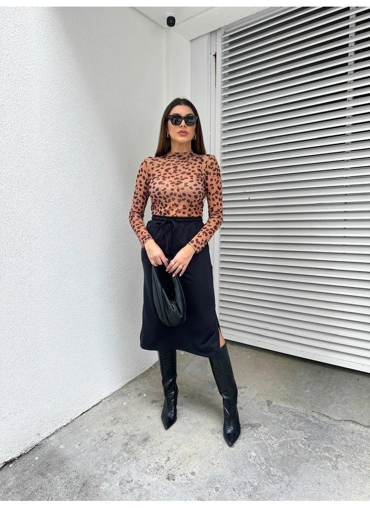Saia Feminina Midi com Fenda