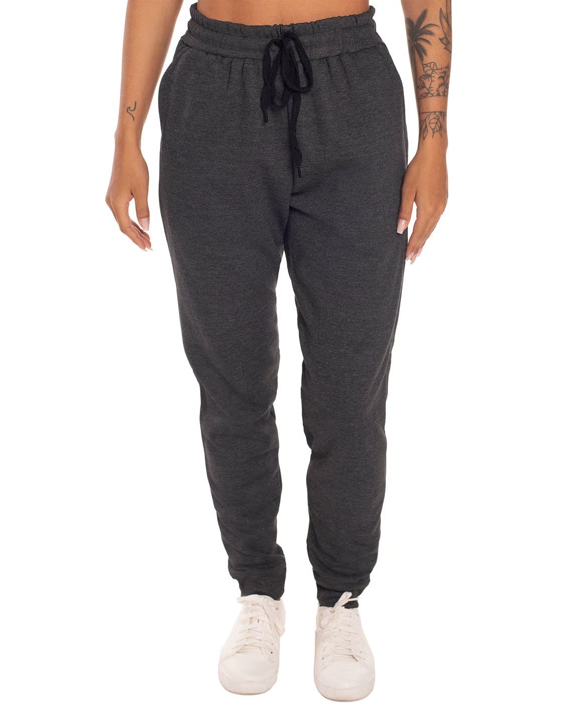Calça Feminina de Moletom Preto MesclaRoupas básicas masculinas e femininas é na Mirante.